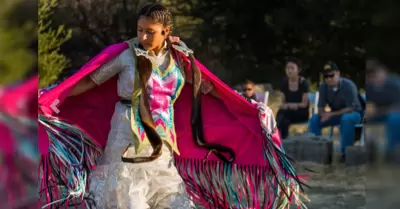 Danza Tribal: Celebraci�n del Mes de la Herencia Nativa en