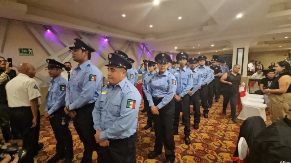 Bomberos y salvavidas