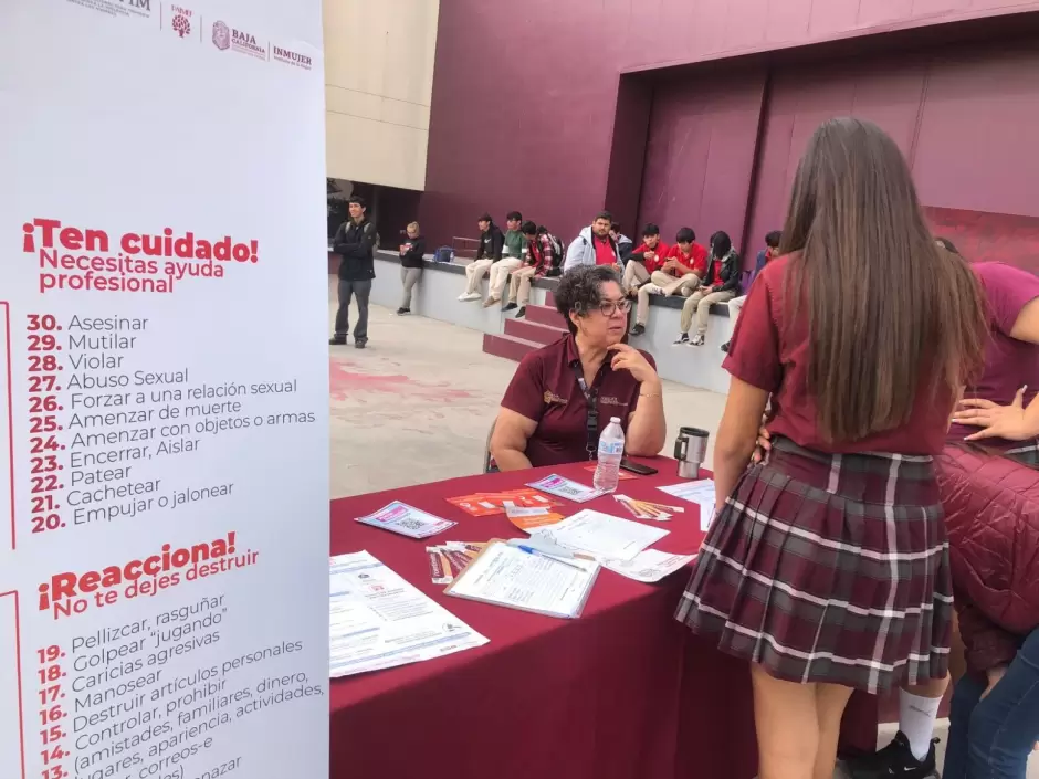 M�s de mil 200 atenciones a mujeres durante octubre