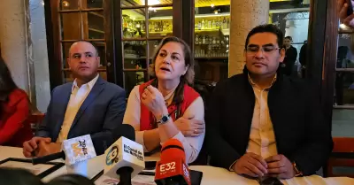 Mario Osuna Jim�nez, Guadalupe Guti�rrez y Omar Sarabia