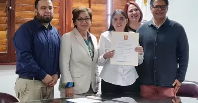 Gema Landavazo Dom�nguez es la primera egresada ciega en la Universidad de Sonor