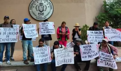 Manifestacin de periodistas en Taxco
