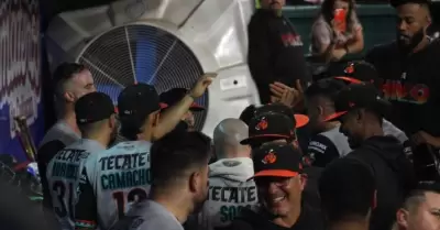 Naranjeros perdieron en Culiac�n el segundo juego ante Tomateros