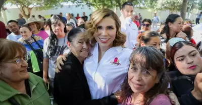 Atiende Marina del Pilar a residentes de zona Este de Tijuana