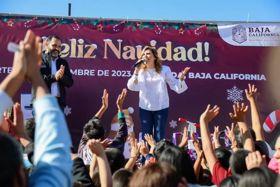 Concretan m�s espacios para la salud en Baja California