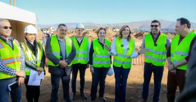 Concretan m�s espacios para la salud en Baja California