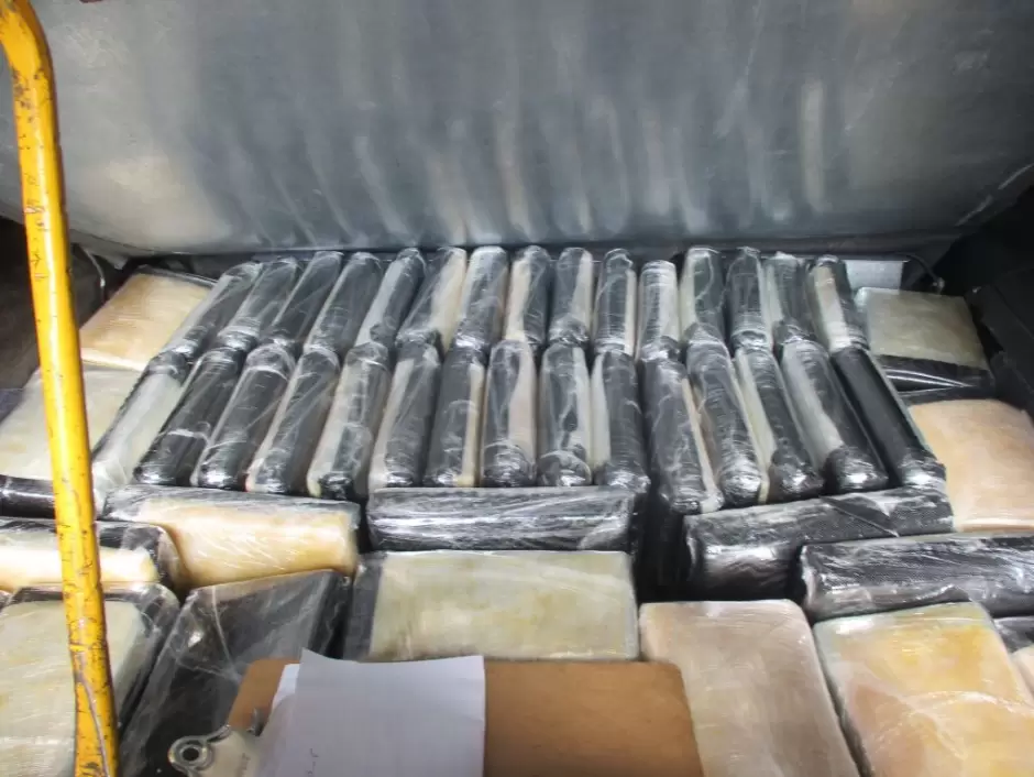 Decomisan m�s de 14,000 libras de narc�ticos en puertos de entrada de California durante noviembre