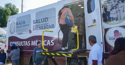 Contin�an Centros de Salud M�viles brindando servicios grauitos en comunidades e