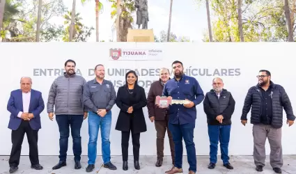 Entregan 10 unidades m�s para reforzar trabajo del personal