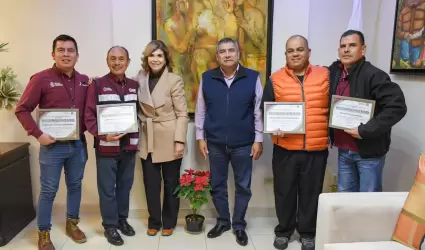 Reconocen a brigadistas que ayudaron a labores de reconstruccin en Guerrero tra