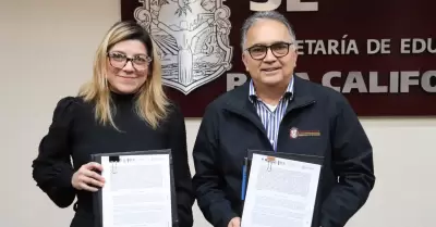 Firman convenio de apoyo y colaboraci�n con la Secretar�a de Educaci�n