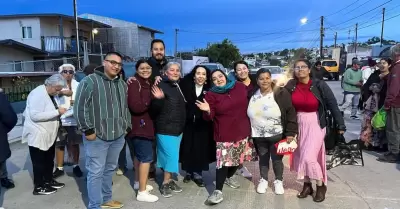 Entrega Araceli Brown Figueredo 12 mil cenas navide�as a familias vulnerables de