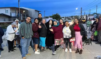Entrega Araceli Brown Figueredo 12 mil cenas navide�as a familias vulnerables de