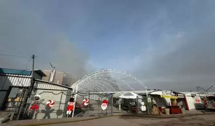 Incendio cerca de clínica del IMSS provoca evacuación de pacientes y trabajadore