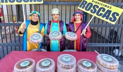 Chuyita Othn y su familia venden roscas de reyes caseras