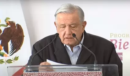 Andrs Manuel Lpez Obrador pidi a Azucena Uresti explicar "las circunstancias"
