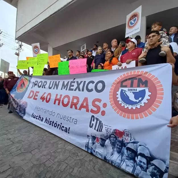 La marcha sali� de la Plaza Emiliana de Zubeld�a y termin� en el Congreso del Estado