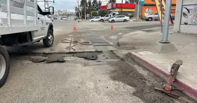 Cierra Gobierno de Rosarito tramo del blvd. Benito Ju�rez Sur en su intersecci�n