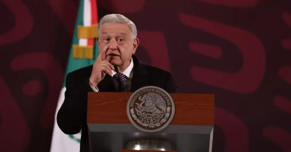 "Si hay algo que me arrepiento es no haber autorizado la compra de dos refineras ms", dice Lpez Obrador