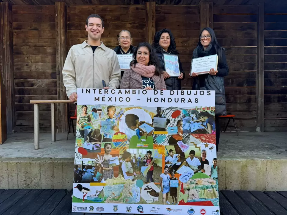 Reconocen a estudiantes que participaron en el intercambio de arte Mxico-Honduras