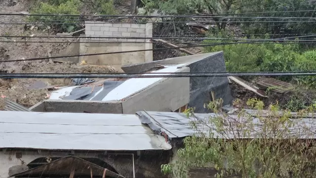 Deslizamiento de ladera en colonia Artesanal
