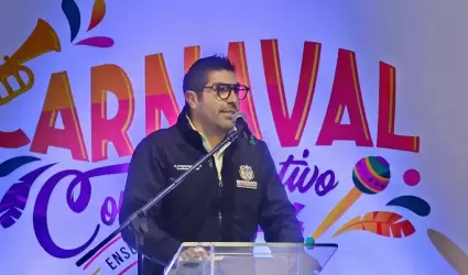 Reconocimiento a personalidades del Carnaval de Ensenada