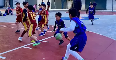 Torneo de B�squetbol Infantil y Juvenil