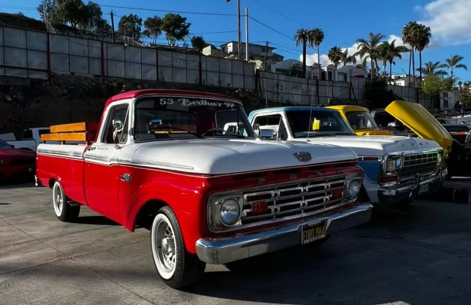Exhibici�n de autos cl�sicos