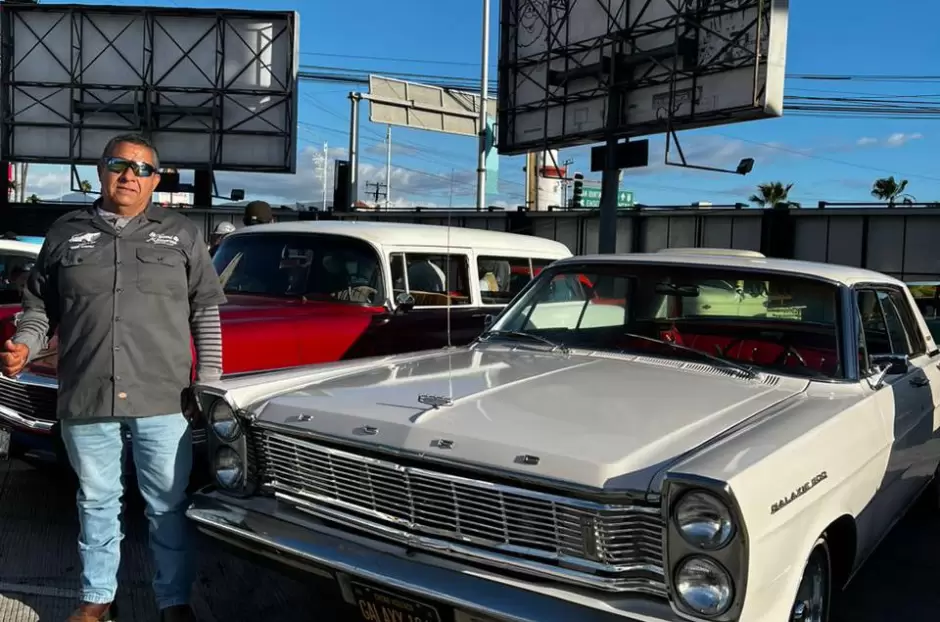 Exhibici�n de autos cl�sicos