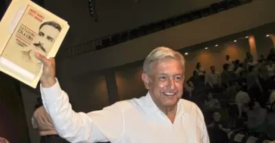 La petici�n de AMLO se aprob� con 49 votos a favor, 15 en contra y 12 abstencion