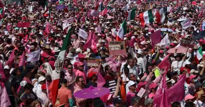 Mitin en defensa de la democracia en el Zcalo de la Ciudad de Mxico