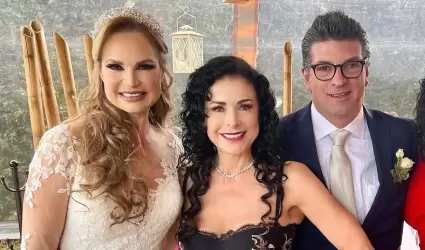 Ana Patricia Rojo, Lourdes Mungu�a y Mauricio