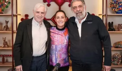 Claudia Sheinbaum comparte junto a Rafael Barajas ''El Fisgn'' y Pedro Miguel