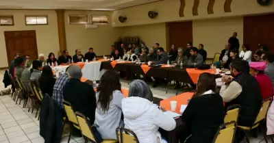 Secretar�a de Educaci�n y secci�n 2 del SNTE