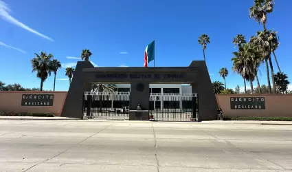 Viajan hasta BC para exigir la aparici�n de sus hijos