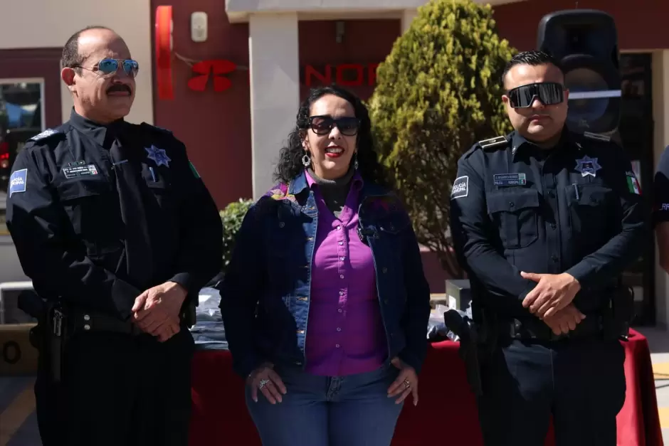 Entrega Araceli Brown unidades patrulla a la Secretara de Seguridad Ciudadana