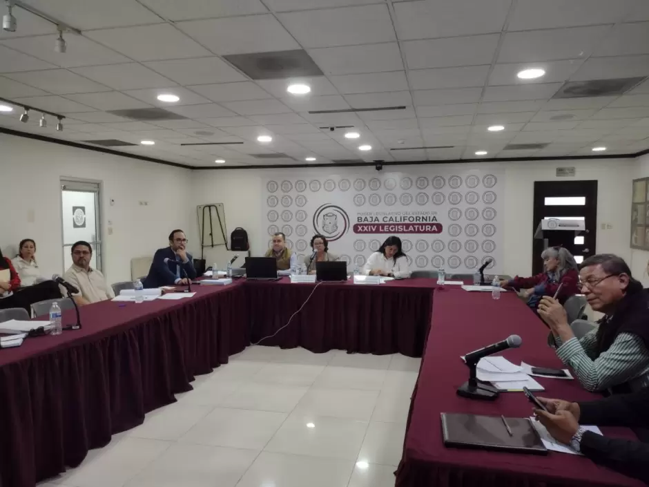 Encabeza diputada Adame mesa de devoluci�n con colectivos de b�squeda, OSC y organismos