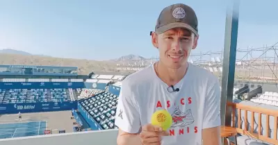 Alex de Mi�aur