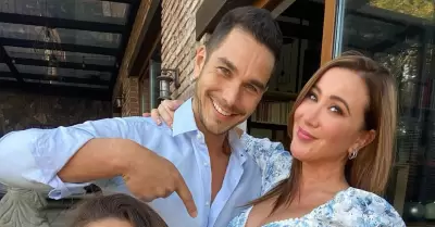 Mariazel y Adri�n Rubio