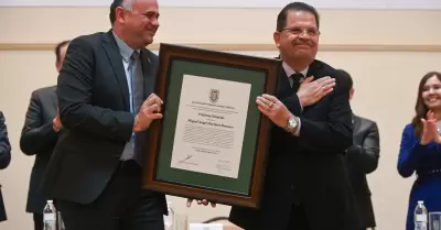 La UABC nombr Profesor Emrito al doctor Miguel ngel Martnez Romero