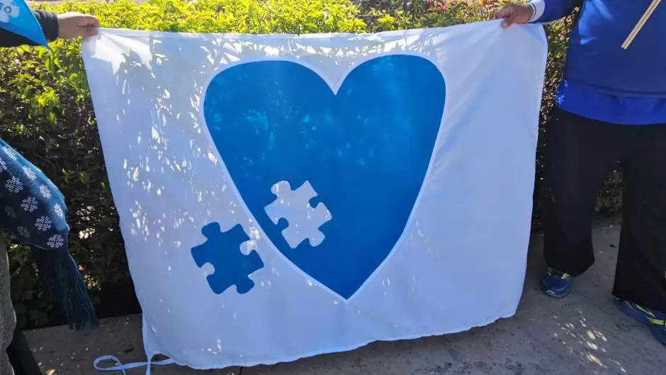 Se manifiestan en Tijuana para pedir que maestros y directivos se asesoren y sean inclusivos con ni�os en espectro autista