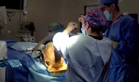 Por primera vez se lleva a cabo en Tijuana una implantacin de estimulador cereb