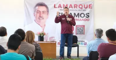 Lamarque Cano presenta proyecto de Ciudad Universitaria en el Itesca