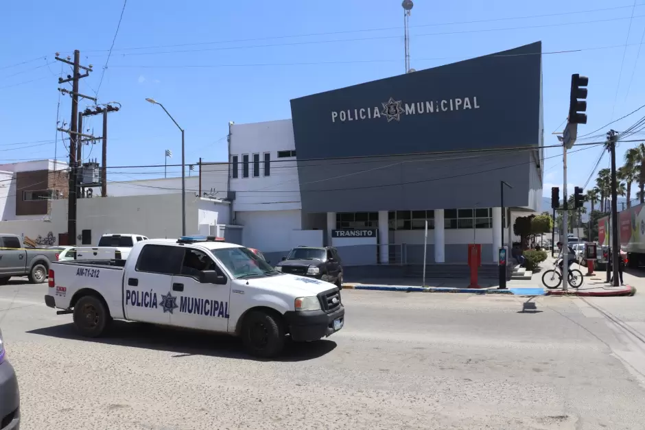 Polic�as de Ensenada