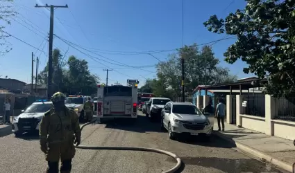 Polic�a salva vida de hombre en explosi�n