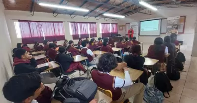 Suspensi�n de clases viernes 3 y lunes 6 de mayo