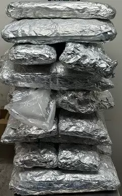 Agentes de CBP frustran dos intentos de contrabando de fentanilo y metanfetamina