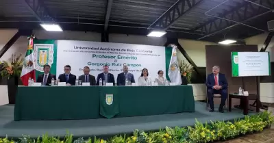 La UABC reconoci� al doctor Gorgonio Ruiz Campos