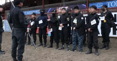 Polic�a Juvenil Tijuana particip� en senderismo organizado por IMCAD