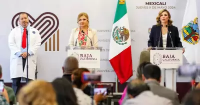 Gobernadora Marina del Pilar, Fiscal General Mar�a Elena Andrade
